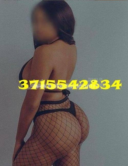 A FELTRE LAURA NUOVISSIMA BELLISSIMA RAGAZZA COMPLETISSIMA , UN VERO E PROPRIO SOGNO..!!!!!