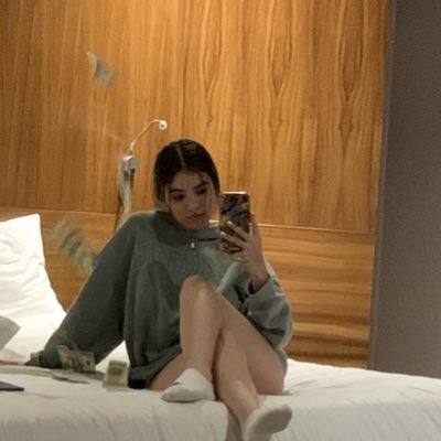 Sono disponibile per sesso a pagamento. Prestations*   📌Fellations mature  💟  📌 Pipe 💟  📌Gorge profond 💟 📌La sodomie 💟  📌La cuni 💟  📌L'anal